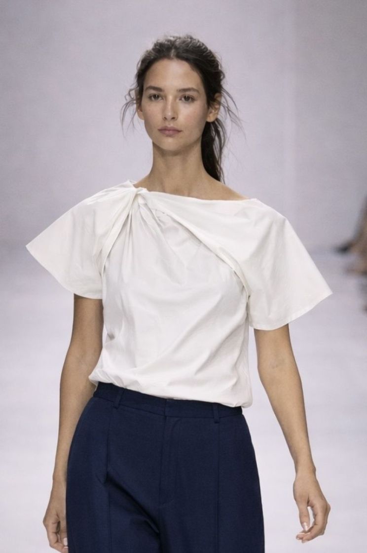  BLANC